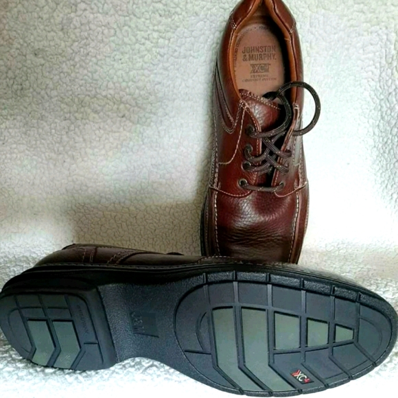 JOHNSTON AND MURPHY XC4 - Picture 1 of 2